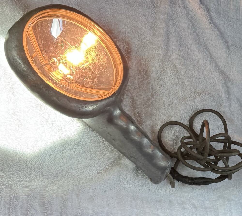 Vintage Spotlight Wagner 12V Handheld Works! GE-Style Car/Boat Light